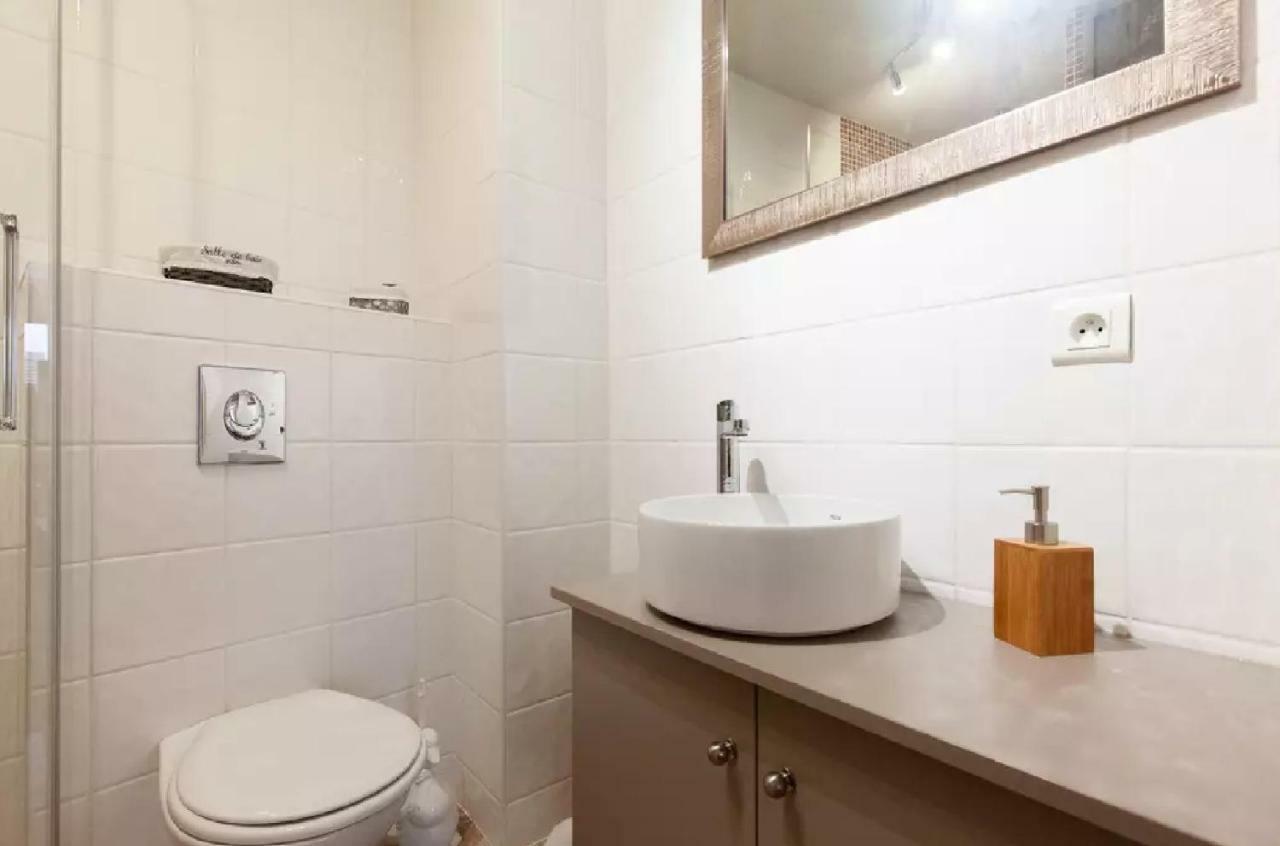 2 Bedrooms 2 Bathrooms Apartment In Old Antibes Exterior foto